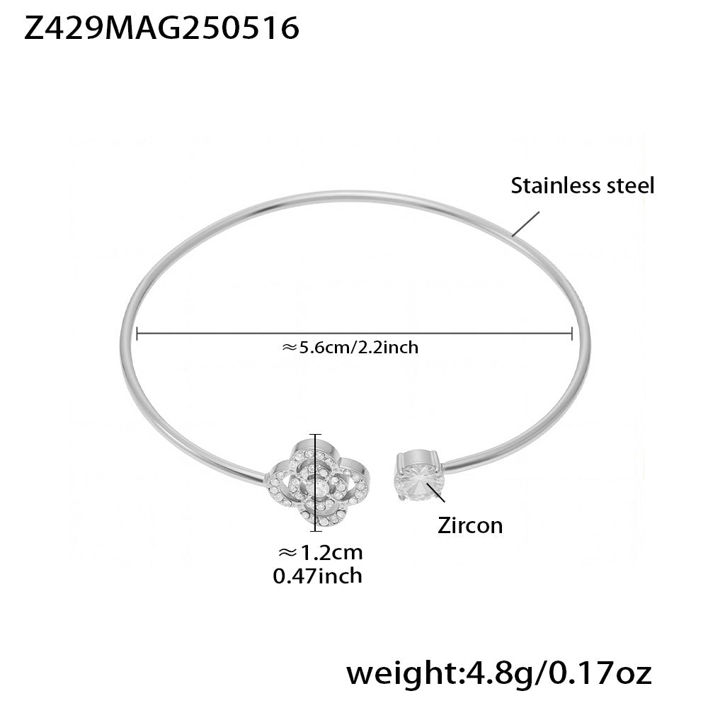 Silver stainless steel bangle (Z429MAG250516), sparkling zircon floral core design, inner diameter 5.6cm, weight 4.8g
