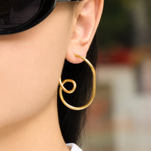 Elegant 316L Stainless Steel Spiral Hoop Earring in gold finish