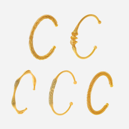 gold & stainless steel spiral texture bangle set, white background display