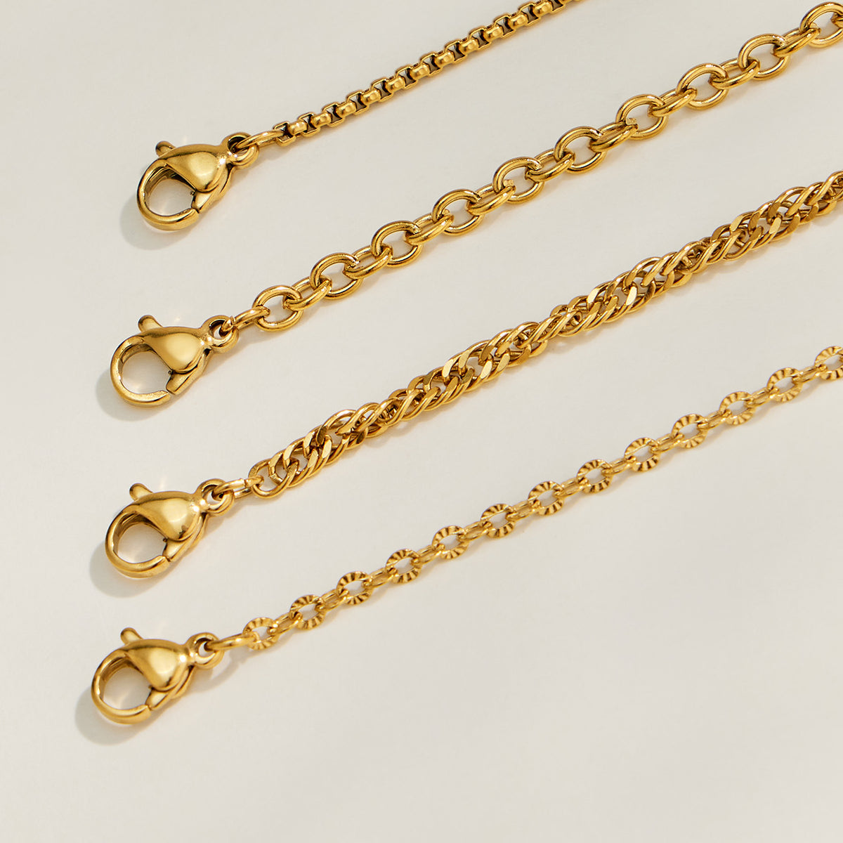 Stainless steel cross necklace chain details