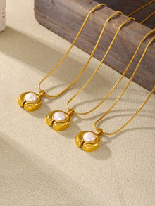 316L Stainless Steel 18K Gold PVD Plated C-shape Freshwater Pearl Necklace - sophisticated side angle