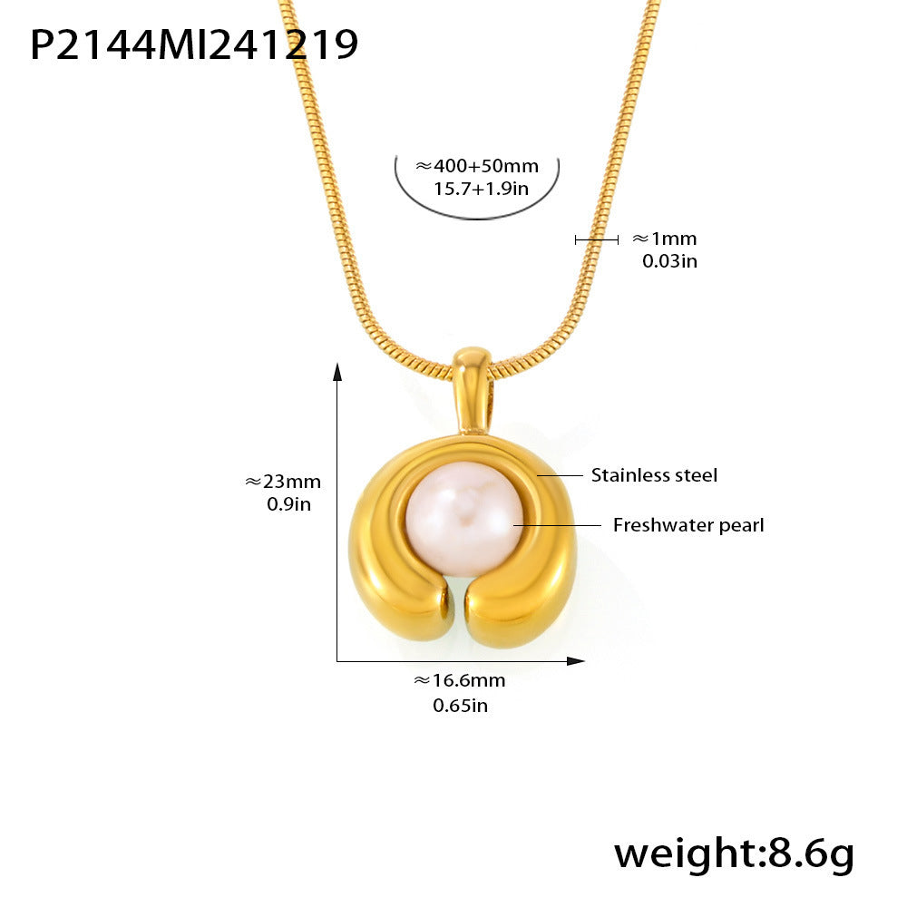 316L Stainless Steel 18K Gold PVD Plated C-shape Freshwater Pearl Necklace - luxury texture close up