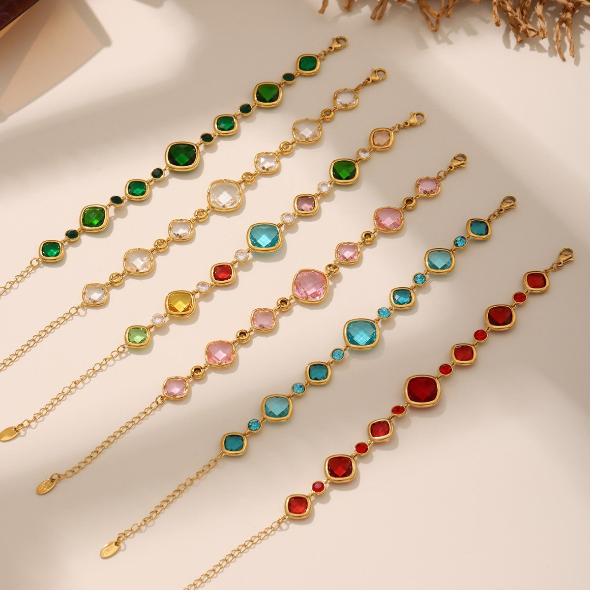 316L Stainless Steel 18K Gold PVD Plated Inlaid Necklace - front view showcase