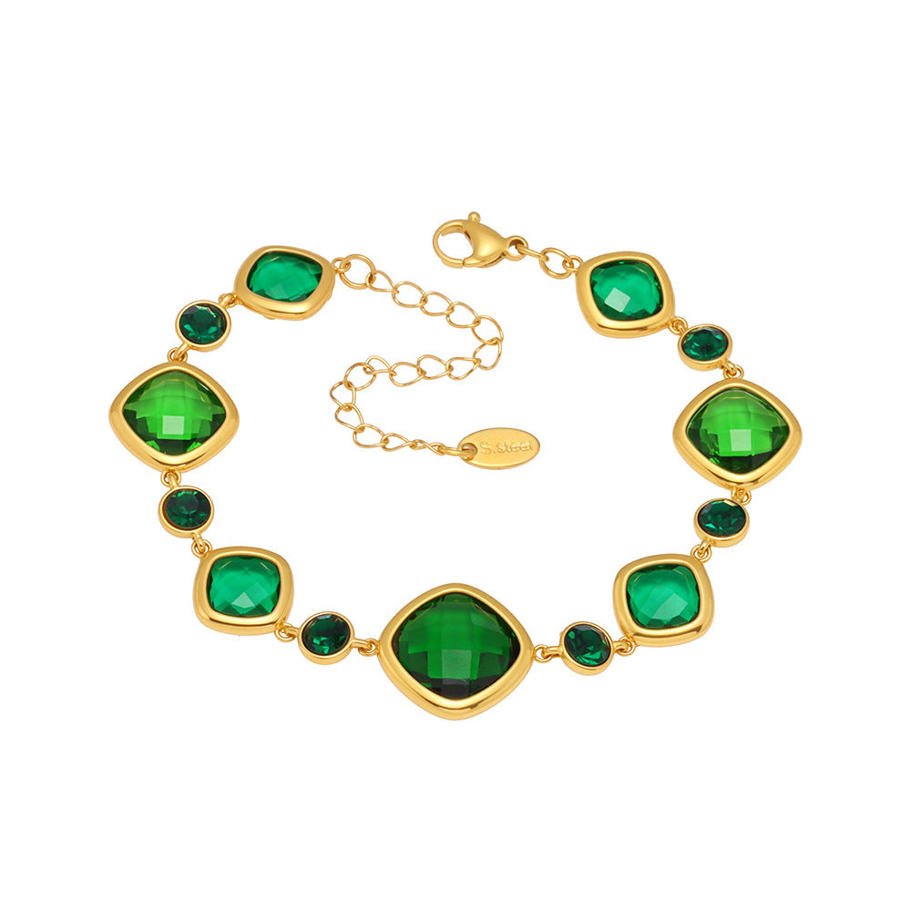 316L Stainless Steel 18K Gold PVD Plated Inlaid Necklace - exquisite craftsmanship detail
