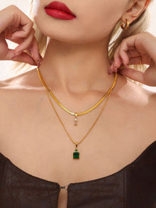 316L Stainless Steel 18K Gold PVD Layered Herringbone Square Zircon Necklace - exquisite craftsmanship detail