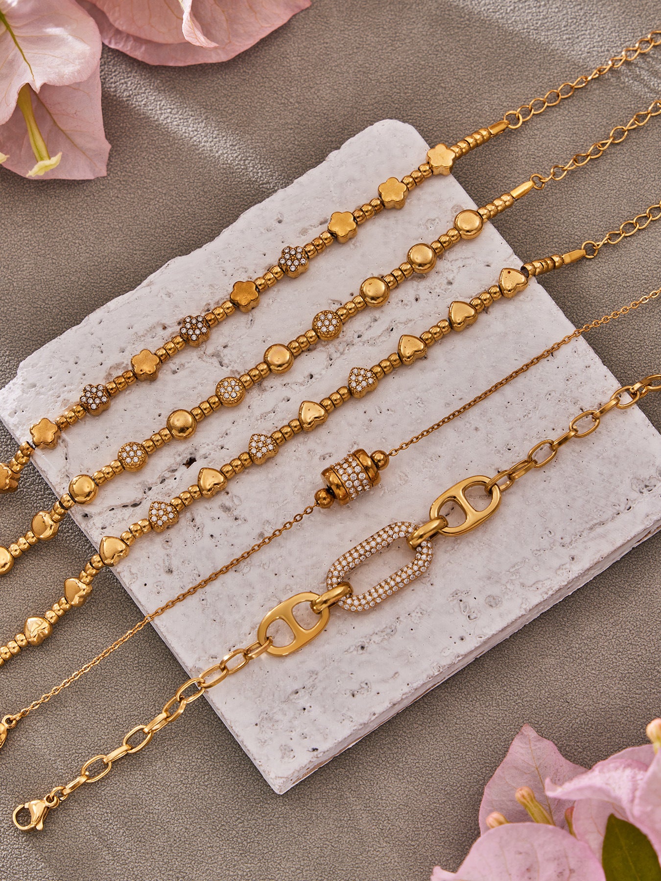 316L Stainless Steel 18K Gold PVD star bead bracelet with Miduoduo Jewelry tag, wholesale waterproof