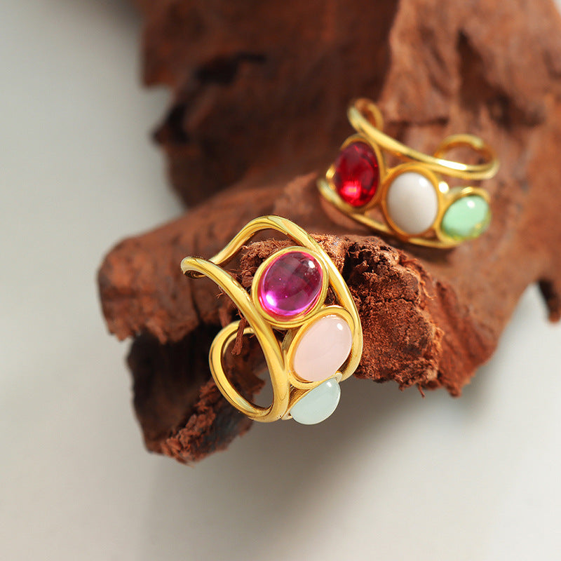 316L Stainless Steel 18K Gold PVD Plated Vintage Geometric Ring - front view showcase