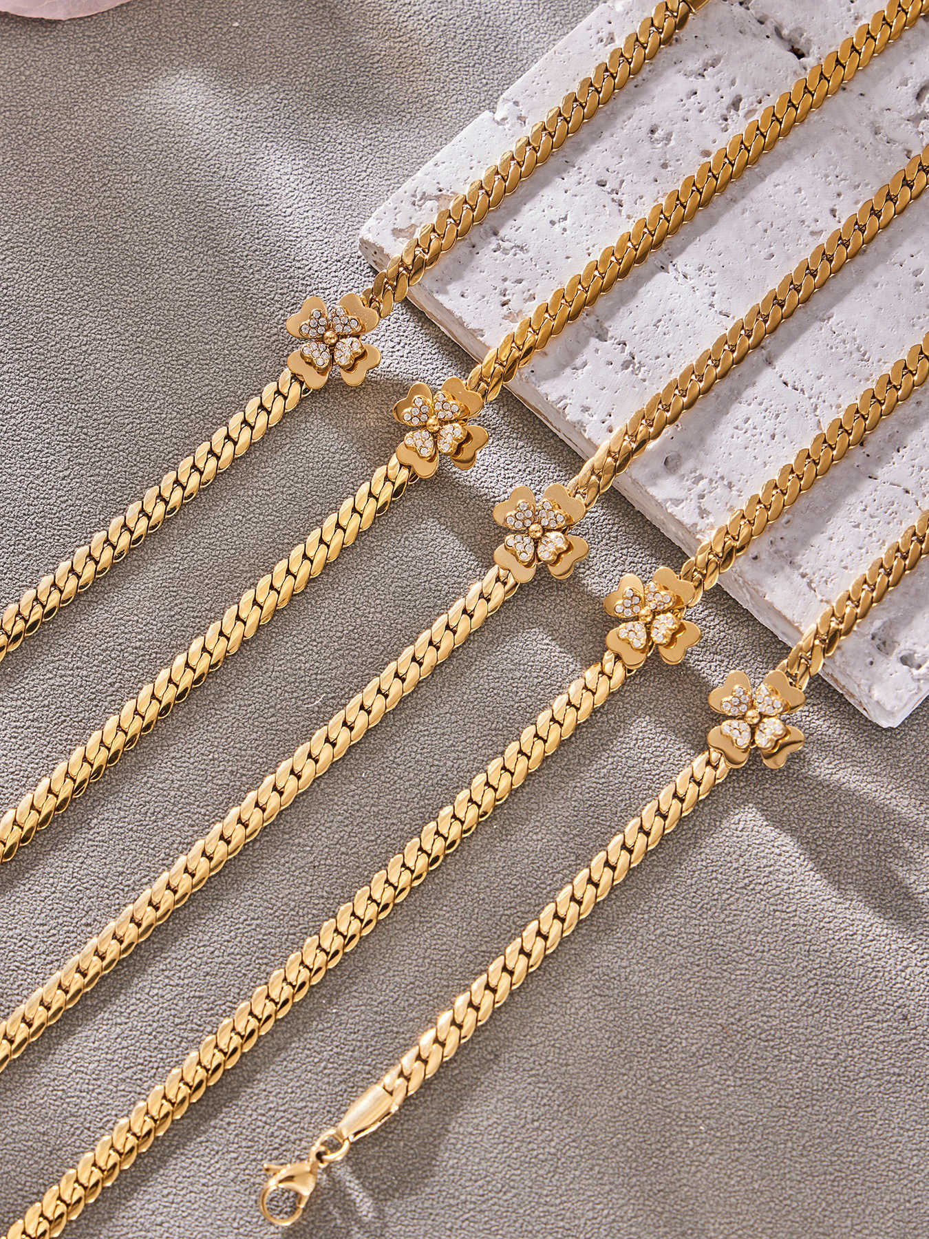 316L Stainless Steel CZ Double Layer Floral Jewelry Set - exquisite craftsmanship detail