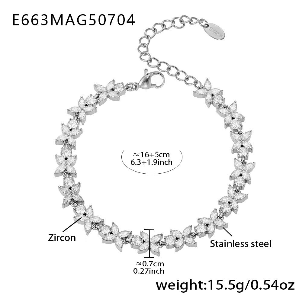 Polished steel leaf-link zircon bracelet length and adjustable extender guide