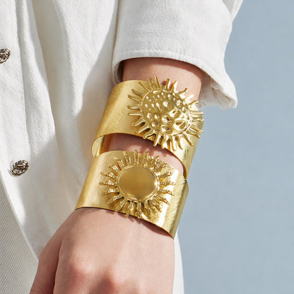 316L Stainless Steel 18K PVD Gold Sun Bangle made with 316L stainless steel and 18K PVD gold finish for wholesale jewelry buyers - image 3