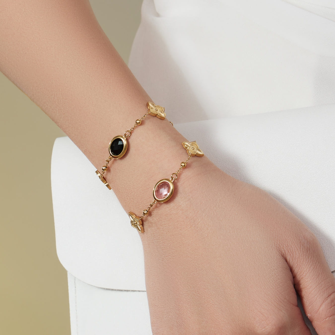 tx506 jewelry collection lifestyle shot