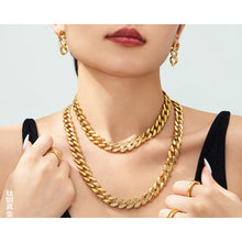 Miduoduo TXP628 Chunky Pave Zircon Interlocking Cuban Chain Set Overview