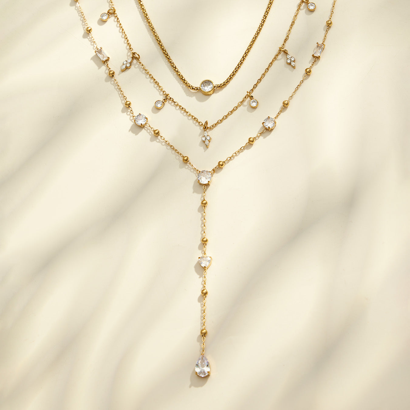 Stylish zircon bracelet matching water drop necklace