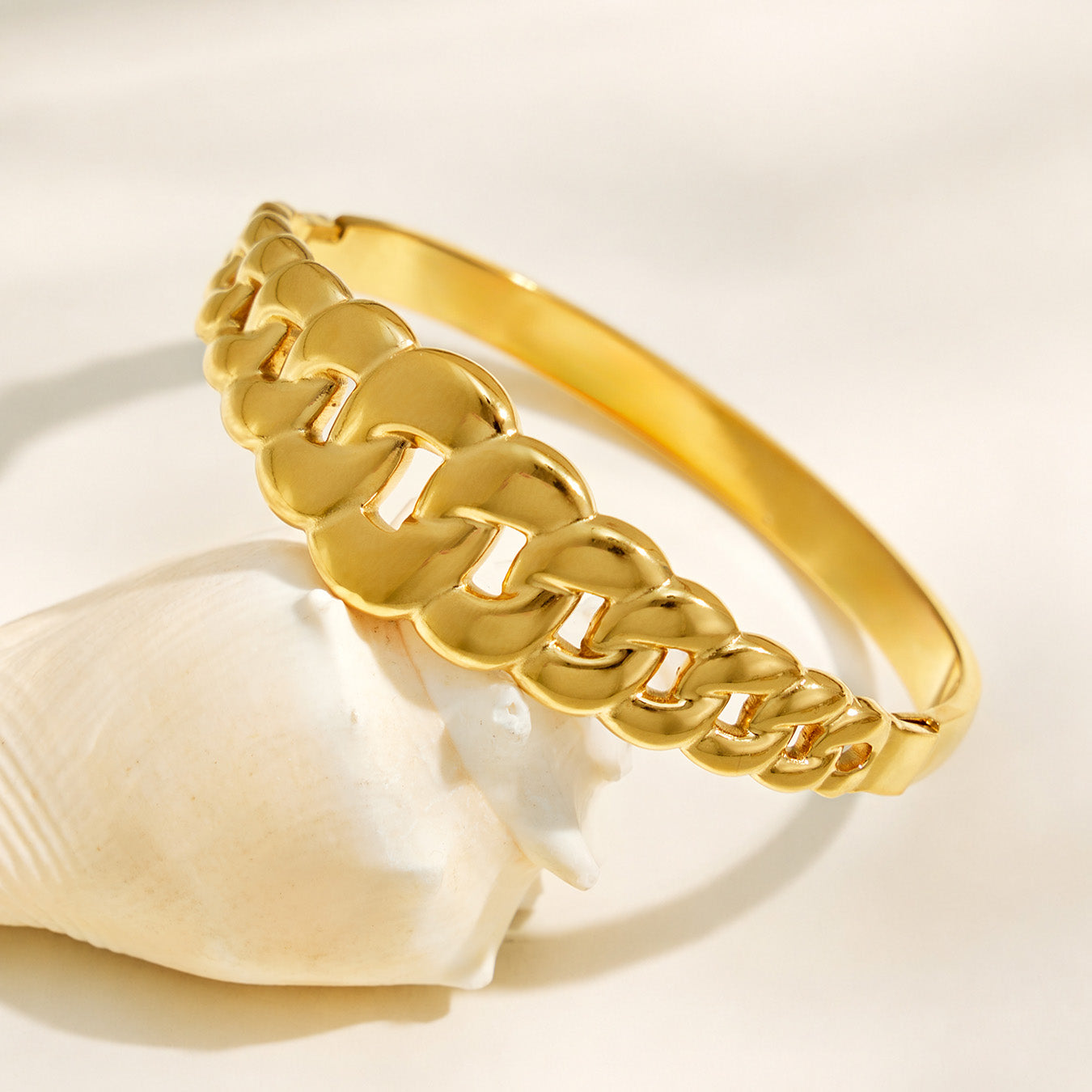 316L Stainless Steel 18K PVD Gold Waterdrop Bangle Bracelet made with 316L stainless steel and 18K PVD gold finish for wholesale jewelry buyers - image 4