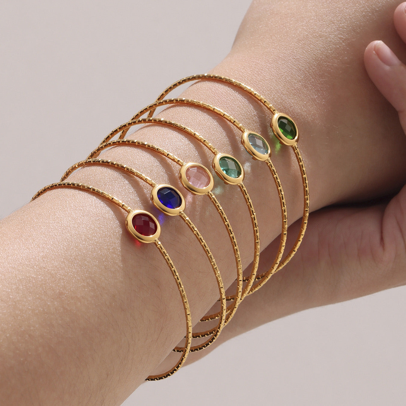 Stackable 18K gold plated stainless steel bangles with round faceted Czech glass stones, stylish wrist jewelry for daily wear