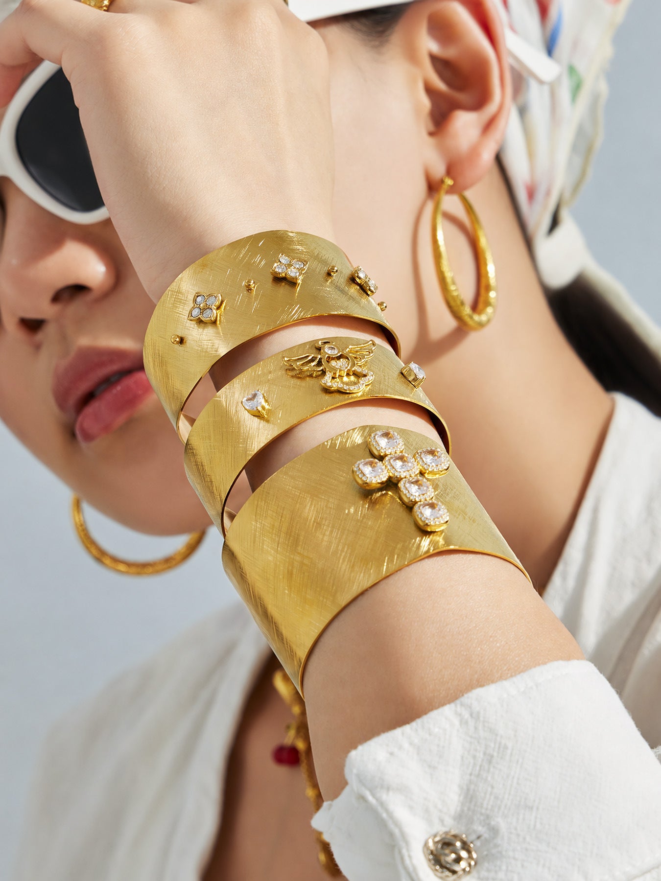 316L Stainless Steel 18K PVD Gold Zircon Bangle Set made with 316L stainless steel and 18K PVD gold finish for wholesale jewelry buyers - image 11