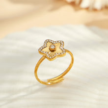 Close-up of the Square Zircon Ring in 18K Gold Finish
